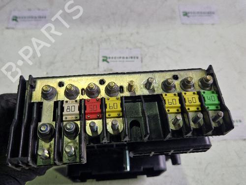 Zekeringkast VW PASSAT B6 Variant (3C5) [2005-2011]  31733167