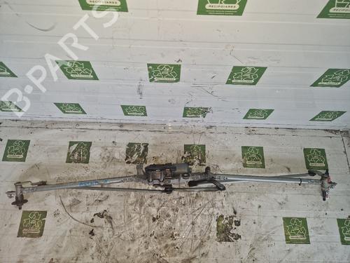 Used Front wiper motor OPEL ASTRA J (P10) [2009-2016]  31729260