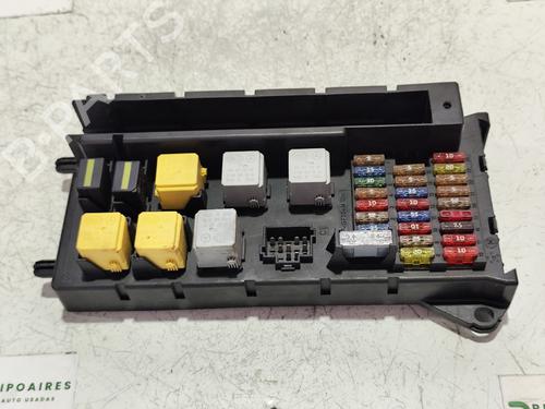 Used Fuse box MERCEDES-BENZ SPRINTER 3,5-t Van (B906) [2006-2020]  31743049