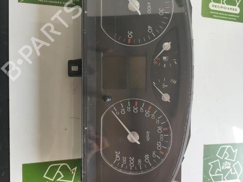 Used Instrument cluster RENAULT LAGUNA II (BG0/1_) [2001-2007]  31728704