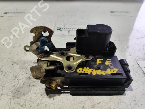 Cerradura puerta delantera izquierda CHEVROLET AVEO / KALOS Hatchback (T250, T255) [2006-2026]  31733579