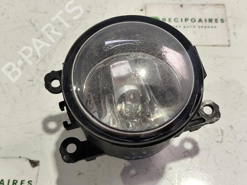 Used Right front fog light FORD FOCUS III [2010-2020]  31738217