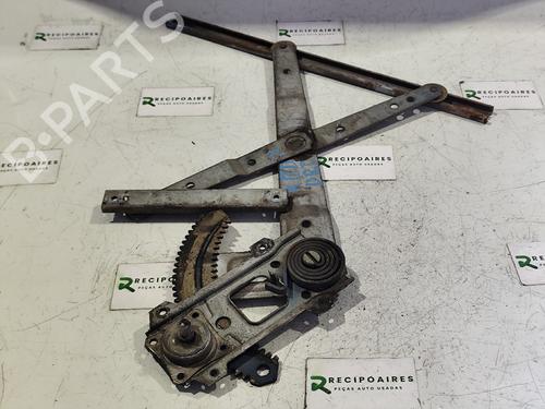 Elevalunas delantero derecho BEDFORD KB [1972-1988]  31736835