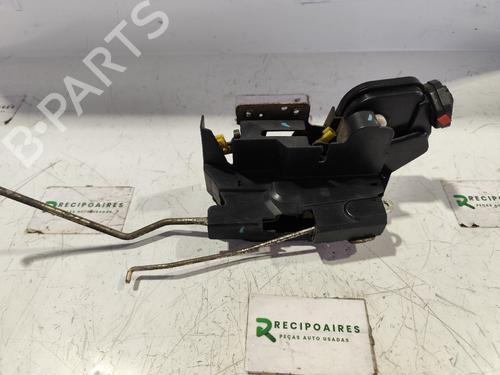 Used Front right lock HYUNDAI ELANTRA III Saloon (XD) [2000-2007]  31734400