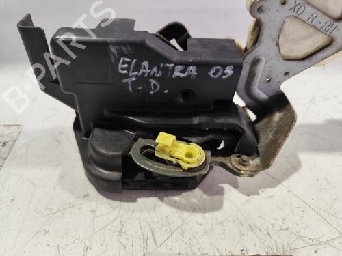 Rear right lock HYUNDAI ELANTRA III Saloon (XD) | BP31734395C99