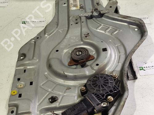 Used Front right window mechanism Front right window mechanism HYUNDAI ELANTRA III Saloon (XD) [2000-2007] 31736411 31736411
