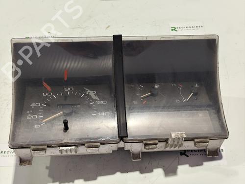 Kombiinstrument ISUZU ELF Platform/Chassis (NKR7_, NKS7_, NHR6_, NKR6_, NPR_6) [1992-2003]  31738283