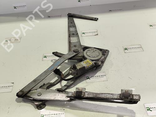 Used Front right window mechanism ISUZU ELF Platform/Chassis (NKR7_, NKS7_, NHR6_, NKR6_, NPR_6) [1992-2003]  31738068