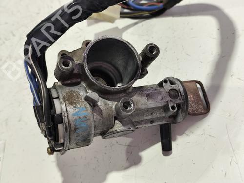 Schalter für ISUZU ELF Platform/Chassis (NKR7_, NKS7_, NHR6_, NKR6_, NPR_6) [1992-2003]  31738366