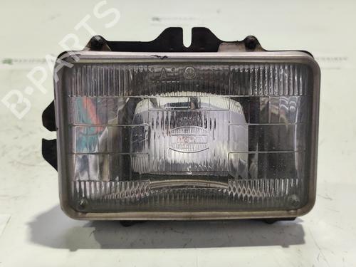 Faro derecho ISUZU ELF Platform/Chassis (NKR7_, NKS7_, NHR6_, NKR6_, NPR_6) [1992-2003]  31738277