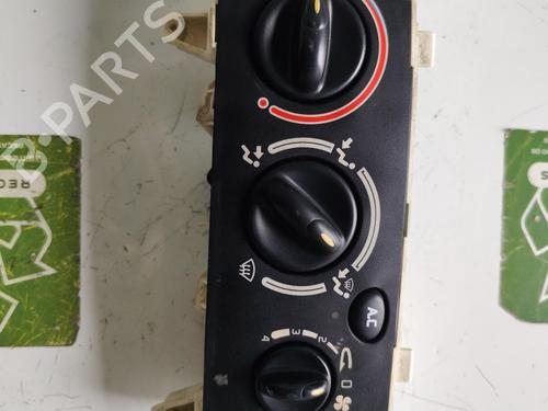 Used Climate control RENAULT MEGANE I (BA0/1_) [1995-2004]  31729518