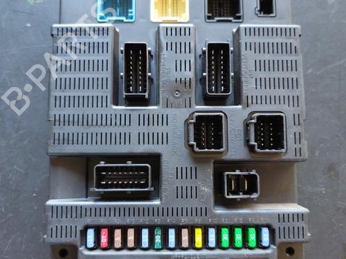 Used Fuse box PEUGEOT 207 (WA_, WC_) [2006-2015]  31728072