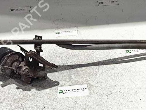 Essuie-glace moteur avant NISSAN BLUEBIRD (U13, U14) [1991-2002]  31744987