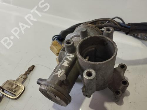 Switch ISUZU ELF Van (NHR6_, NKR6_, NKR7_, NKS7_) | BP31746298I30