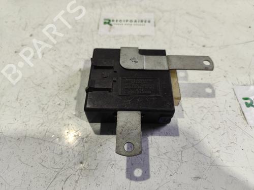 Modulo electronico TOYOTA CELICA Convertible (_T18_) [1989-1993]  31732898