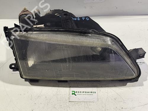 Used Right headlight PEUGEOT 306 (7B, N3, N5) [1993-2003]  31731905