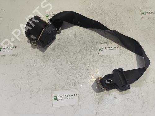 Cinturón de seguridad trasero derecho MERCEDES-BENZ 190 (W201) [1982-1993]  31742318