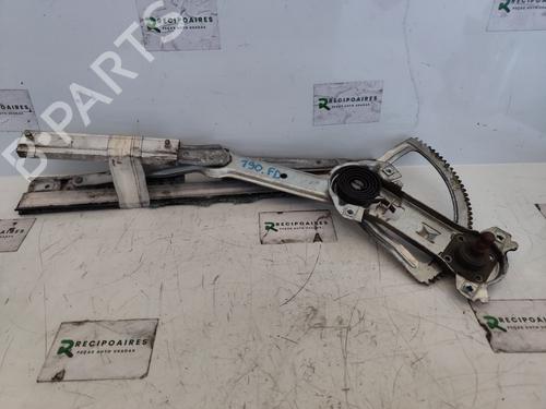 Used Front right window mechanism Front right window mechanism MERCEDES-BENZ 190 (W201) [1982-1993] 31730820 31730820
