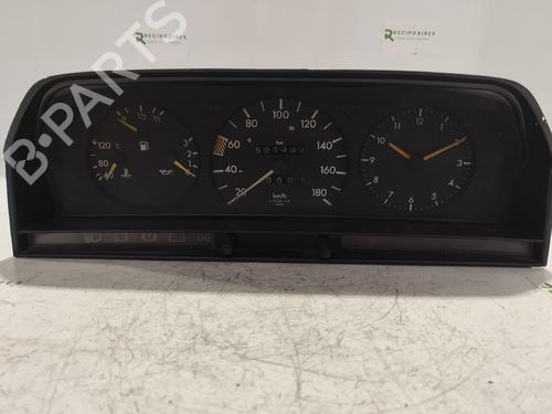Used Instrument cluster MERCEDES-BENZ 190 (W201) [1982-1993]  31727084