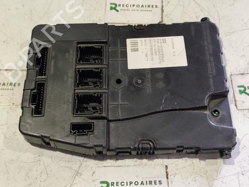 Used Electronic module Electronic module RENAULT MEGANE II Estate Van (KM_) [2003-2009] 31734418 31734418