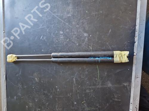 Used Tailgate lift support RENAULT MEGANE II Estate Van (KM_) [2003-2009]  31726723
