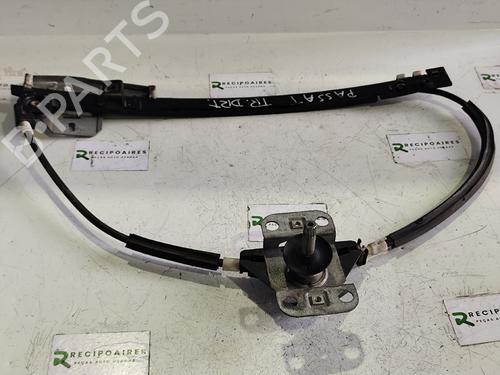 Vindusheismekanisme høyre bak VW PASSAT B3/B4 (315, 3A5) [1988-1996]  31736276