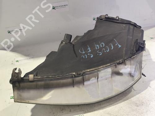 Right headlight FORD FOCUS I Estate Van (DNW) | BP31734556C29