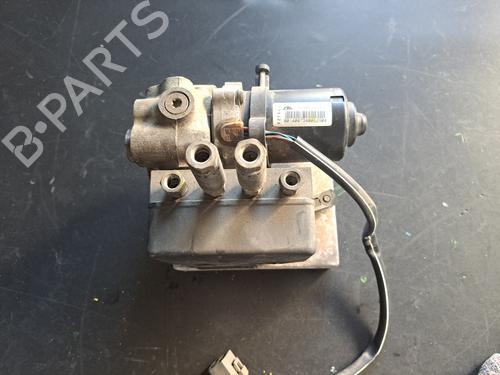 Used ABS pump VOLVO 440 (445) [1988-1996]  31727289
