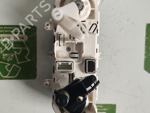 Climate control RENAULT CLIO IV (BH_) | BP31729481I5