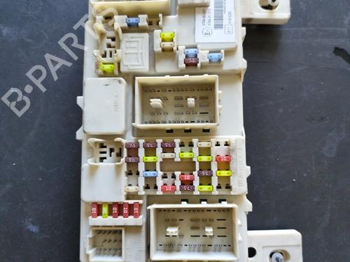 Used Fuse box FORD FOCUS II Estate Van [2004-2011]  31727898