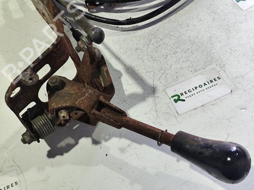 Used Gear lever NISSAN CABSTAR E (TL_, VL_) [1992-2006]  31793822