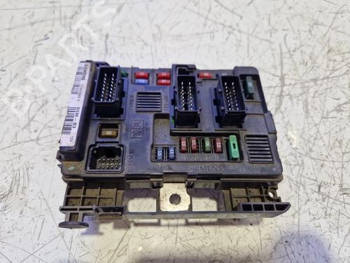 Used Fuse box Fuse box CITROËN C2 (JM_) 1.1 (60 hp) 40545129 40545129