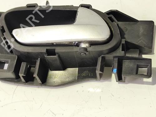 Used Front left exterior door handle PEUGEOT 207 (WA_, WC_) 1.4 HDi (68 hp) 31760076