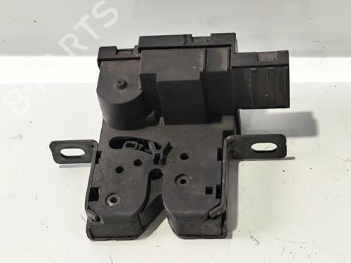 Fechadura da mala RENAULT SCÉNIC I MPV (JA0/1_, FA0_) 1.4 16V (JA0D, JA1H, Ja0W, JA10) (95 hp) 31760088