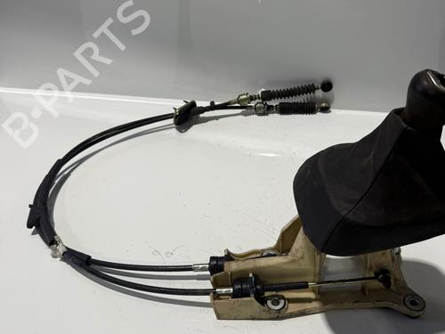 Used Gear lever MITSUBISHI CARISMA (DA_) 1.9 DI-D (DA5A) (115 hp) 31791768