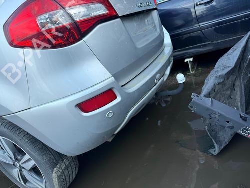 Paragolpes trasero RENAULT KOLEOS I (HY_) 2.0 dCi (HY0K) (150 hp) 31817447