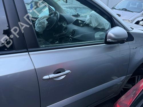 Puerta delantera derecha RENAULT KOLEOS I (HY_) 2.0 dCi (HY0K) (150 hp) 31817448