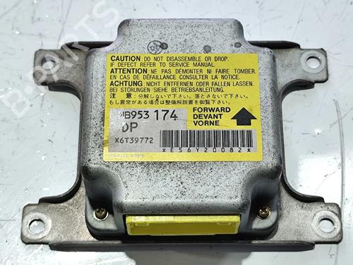 Airbag styreenhed MITSUBISHI LANCER VI (CJ_, CP_, CK_) 1.3 12V (CK1A) (75 hp) 31828150