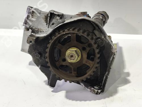Pompe à injection FORD FIESTA V (JH_, JD_) 1.4 TDCi (68 hp) 31905614