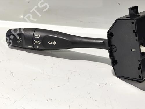 Interruttore luci MITSUBISHI LANCER VI (CJ_, CP_, CK_) 1.3 12V (CK1A) (75 hp) 31905627