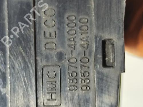 Left front window switch HYUNDAI H-1 Van (A1) 2.5 TD | BP31908054I27