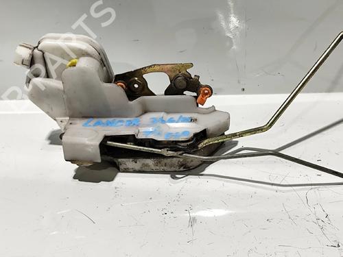 Venstre fortil lås MITSUBISHI LANCER VI (CJ_, CP_, CK_) 1.3 12V (CK1A) (75 hp) 31908058