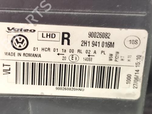 Right headlight VW AMAROK (2HA, 2HB, S1B, S6B, S7A, S7B, AGD) 2.0 TDI 4motion | BP31922060C29