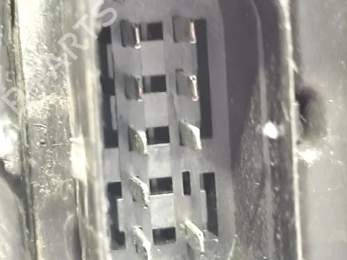 Right headlight VW AMAROK (2HA, 2HB, S1B, S6B, S7A, S7B, AGD) 2.0 TDI 4motion | BP31922060C29