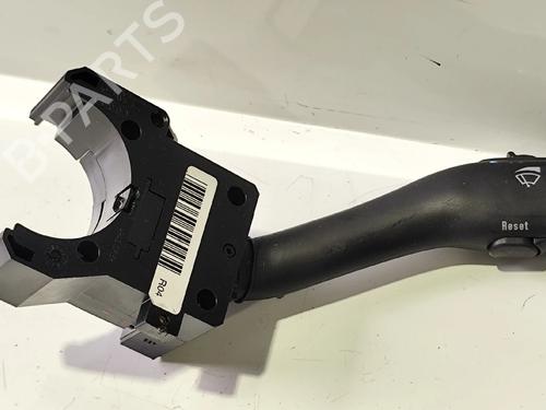 Commodo Essuie Glace / Phare VW GOLF IV (1J1) 1.9 SDI (68 hp) 31922065