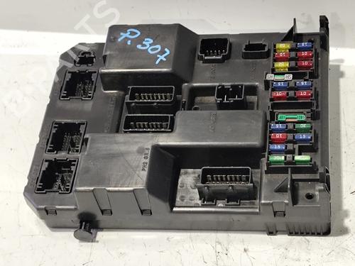 Used Fuse box PEUGEOT 307 (3A/C) 1.6 HDi 110 (109 hp) 32070568