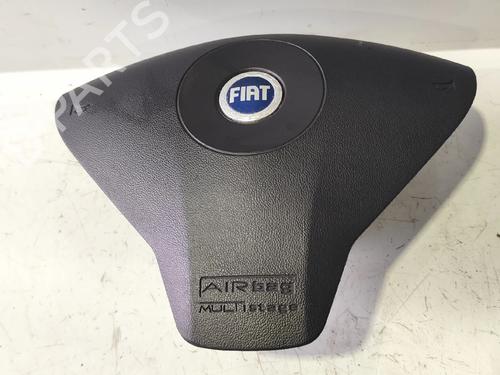 Used Driver airbag FIAT STILO (192_) 1.4 16V (192AXH1B, 192BXH1B) (95 hp) 32070583