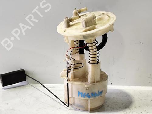 Used Fuel pump RENAULT MEGANE I (BA0/1_) 1.9 D (94 hp) 32070586