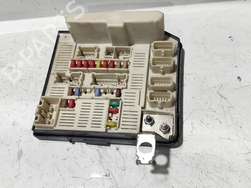 fuse-box-renault-megane-ii-estate-km01_-2003-2004-2005-2006-2007-2008-2009-2010-2011-2012-32092633 main image