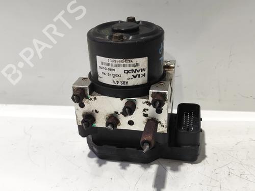 ABS Bremseaggregat KIA CARNIVAL II (GQ) 2.9 CRDi (144 hp) 32108433